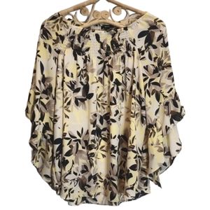 ⭐️Alfani cream yellow black floral print size 4